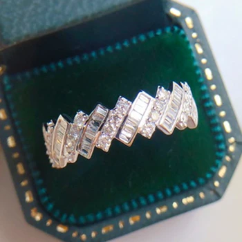 UILZ Геометрични Дамски Пръстени с неправилна форма с кристална CZ Камък в Сребърен Цвят Модни Универсални Дамски Пръстени Нови Бижута