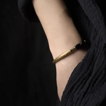 Кубичен Черен Камък Златна Метална Гривна С Аксесоари От Антични Месинг Ръчно изработени Модни Защитни Бижута за Мъже и Жени