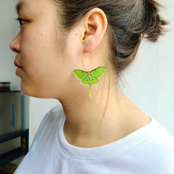 Нова Зелена Пеперуда Пеперуда Обеци Темперамент Насекомо Персонализирани Дизайн На Дрехи Преувеличени Обеци, Подходящи За Партита И Танци