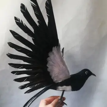 истинска играчка птица 32x55 см пера свраките модел птици,пяна и пера,расправляющие криле на птици, декорация на дома градина играчка, подарък w0477