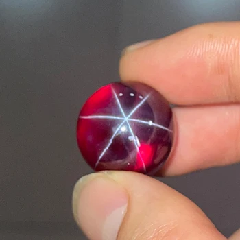 голям размер Прозрачна изкуствена звезда сапфир рубинено-червен цвят, форма на сфера/ форма на кълбо корунд с дупка